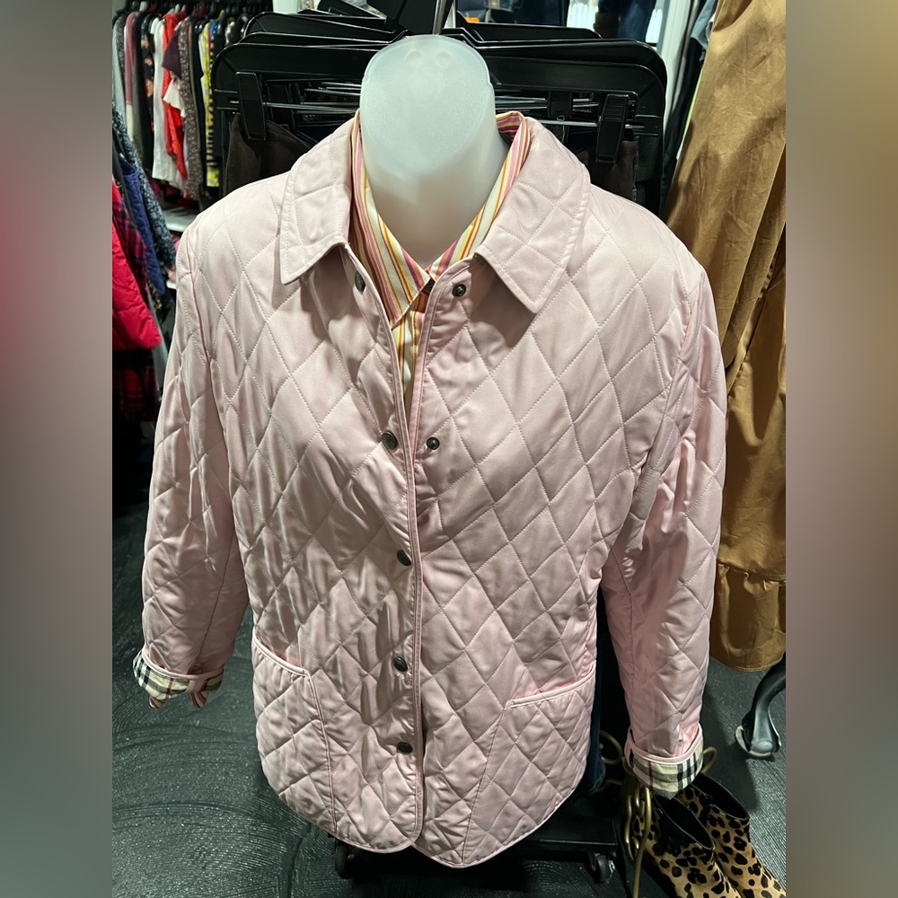 Burberry Pale Pink Quilted Jacket with Classic Nova Print Lining